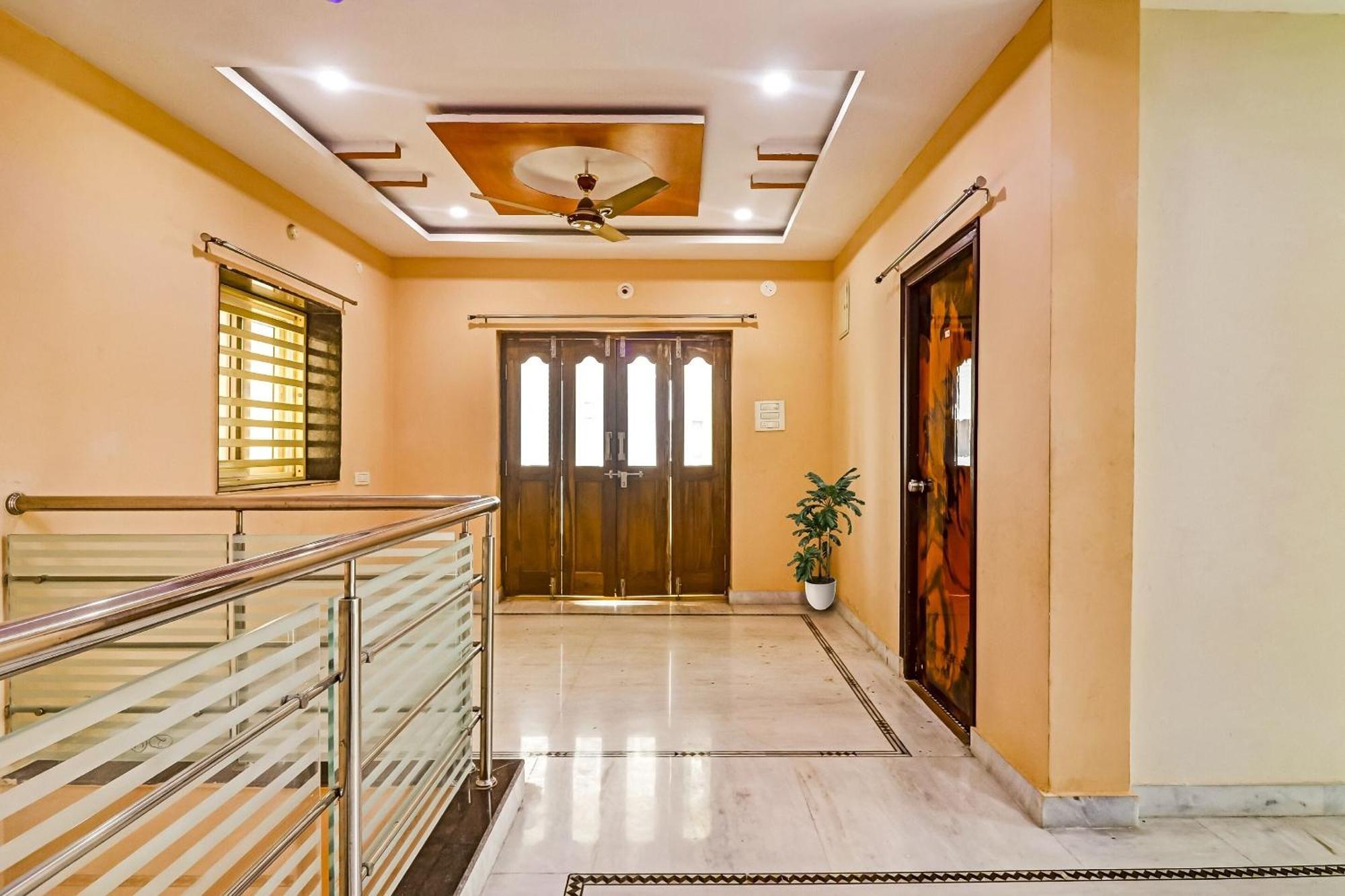 Hotel O Royal Stay Near Mantra Mall Haidar Sahibguda Luaran gambar